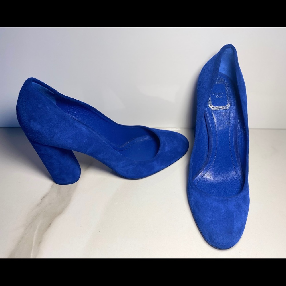 Christian Dior Suede Pumps